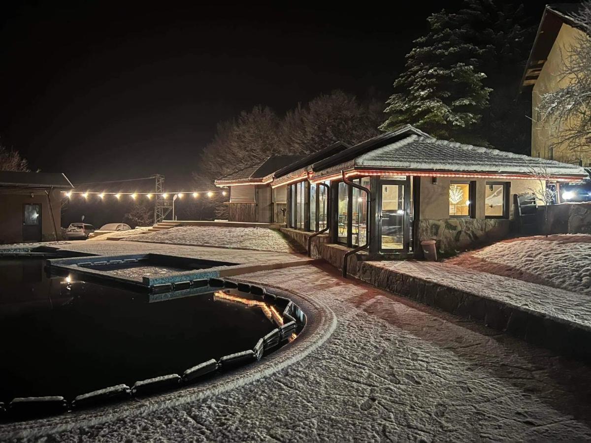 Хотелски Комплекс Саня Apriltsi  Extérieur photo