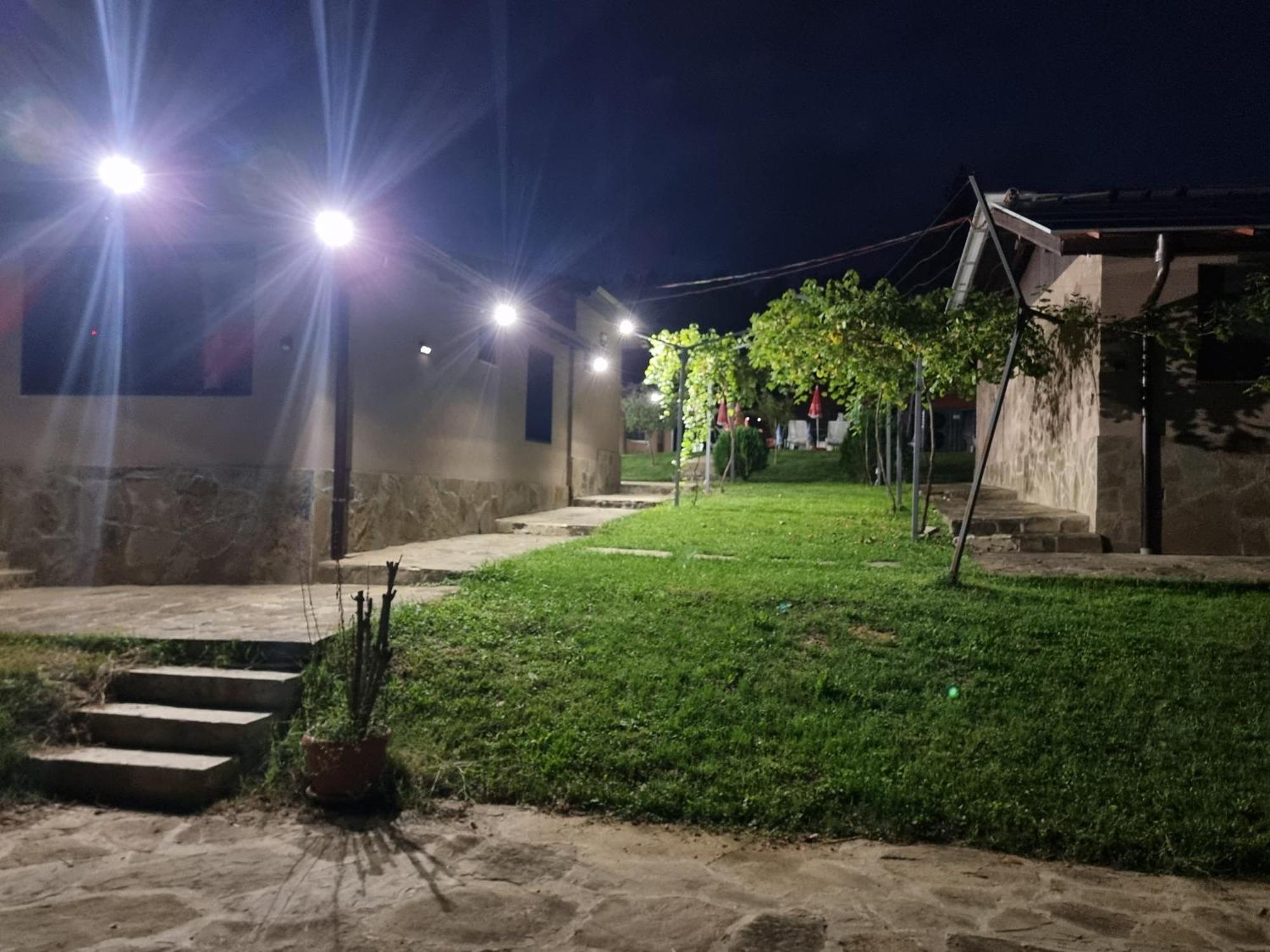 Хотелски Комплекс Саня Apriltsi  Extérieur photo