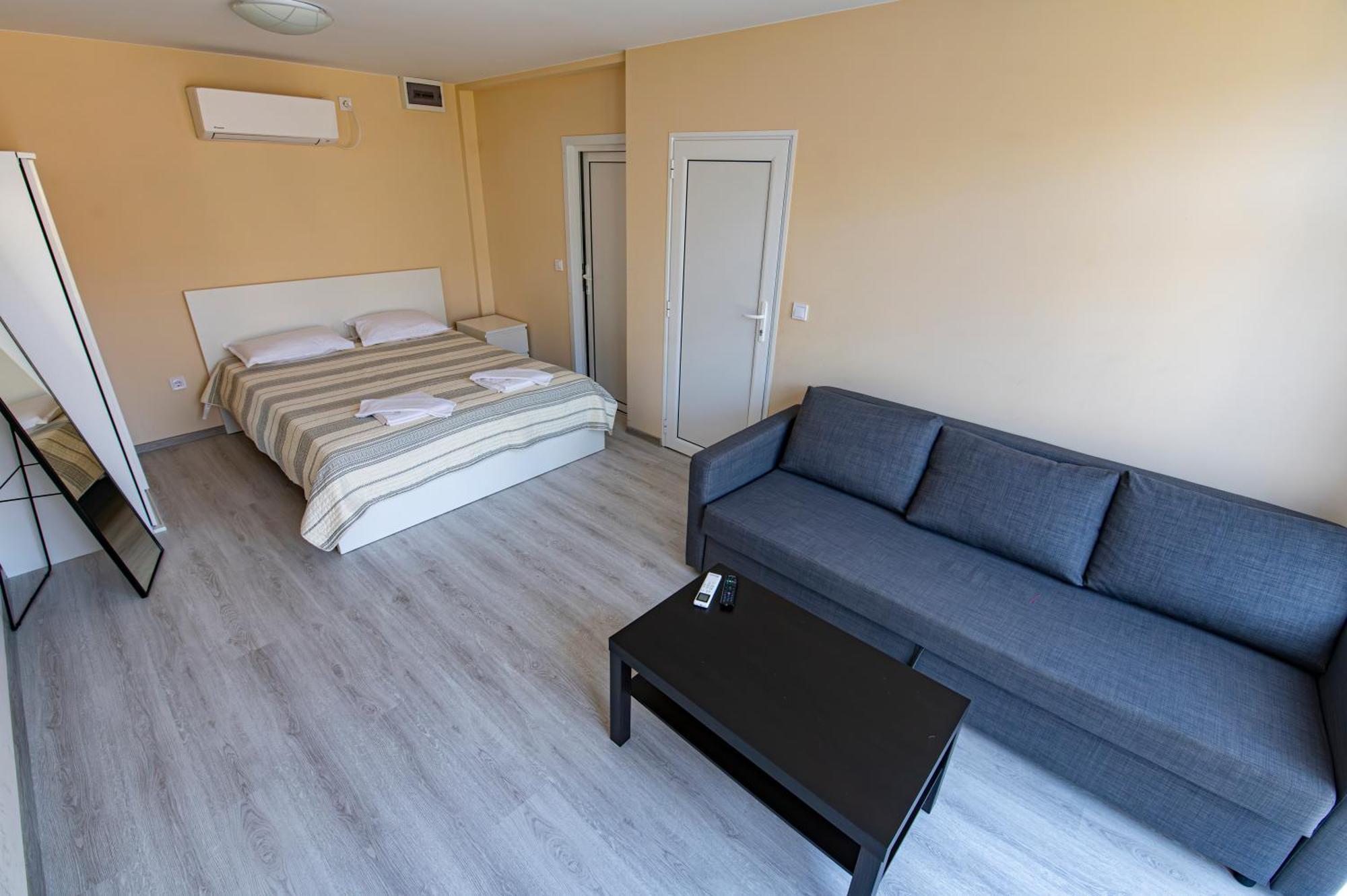 Хотелски Комплекс Саня Apriltsi  Extérieur photo